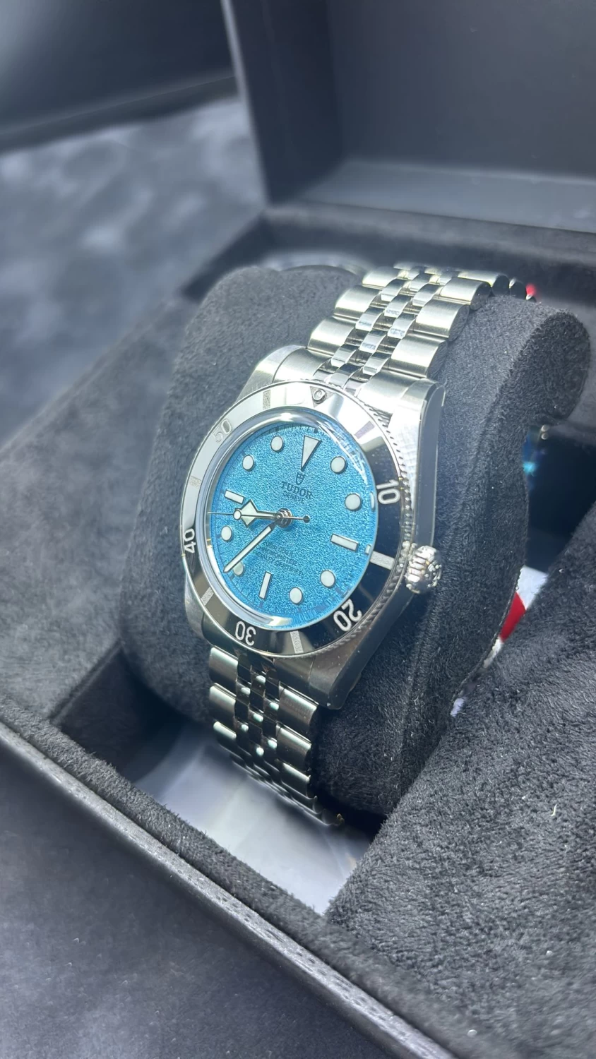     Tudor Black Bay 