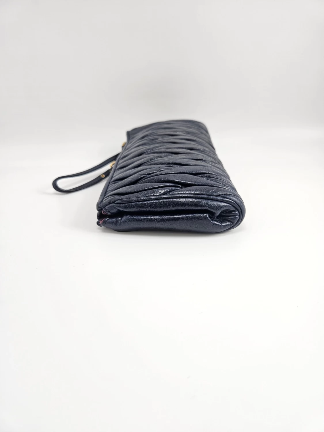     حقيبة كلاتش من الجلد Miu Miu Matelasse 