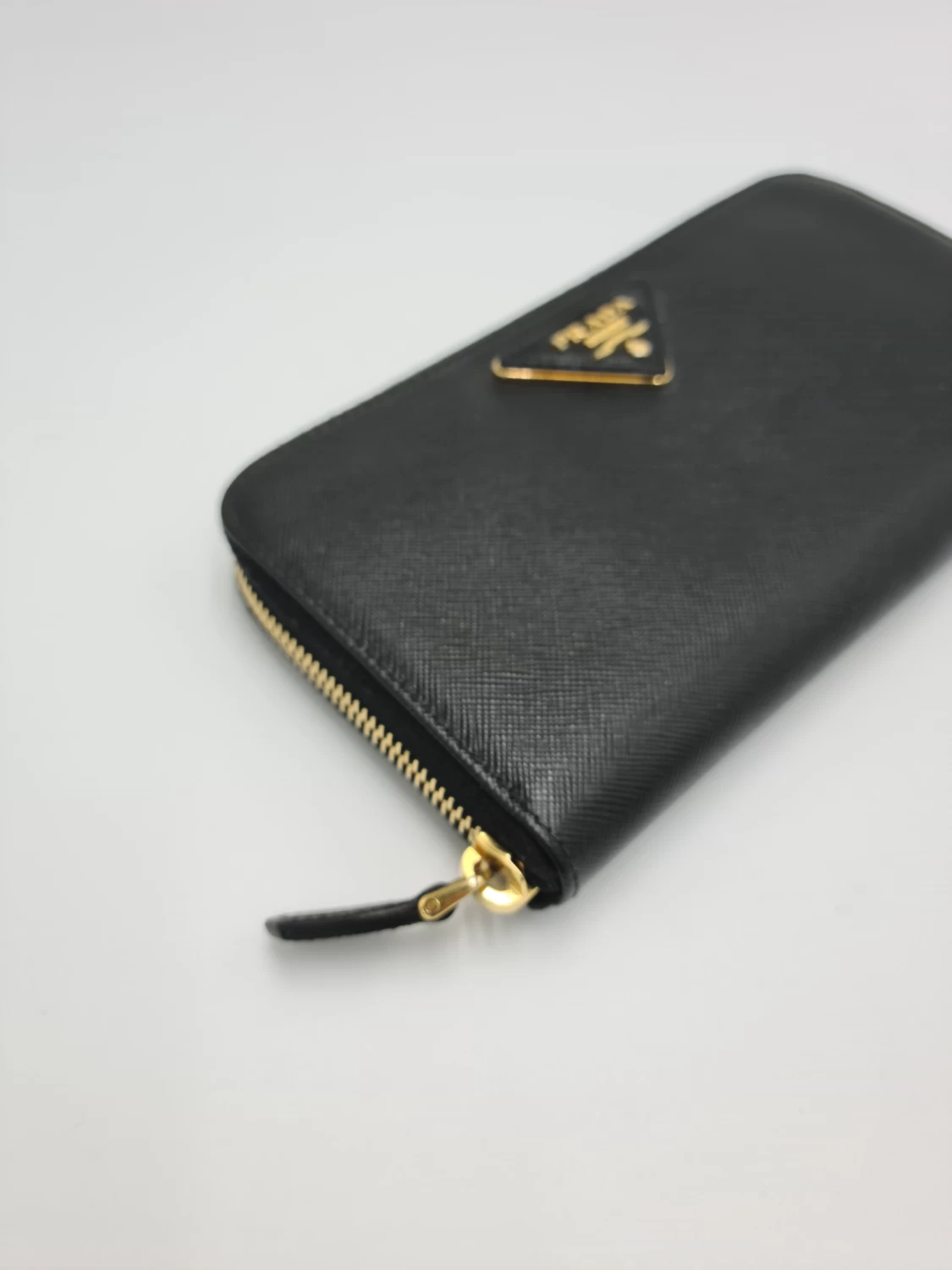     Prada Large Saffiano Leather Wallet 
