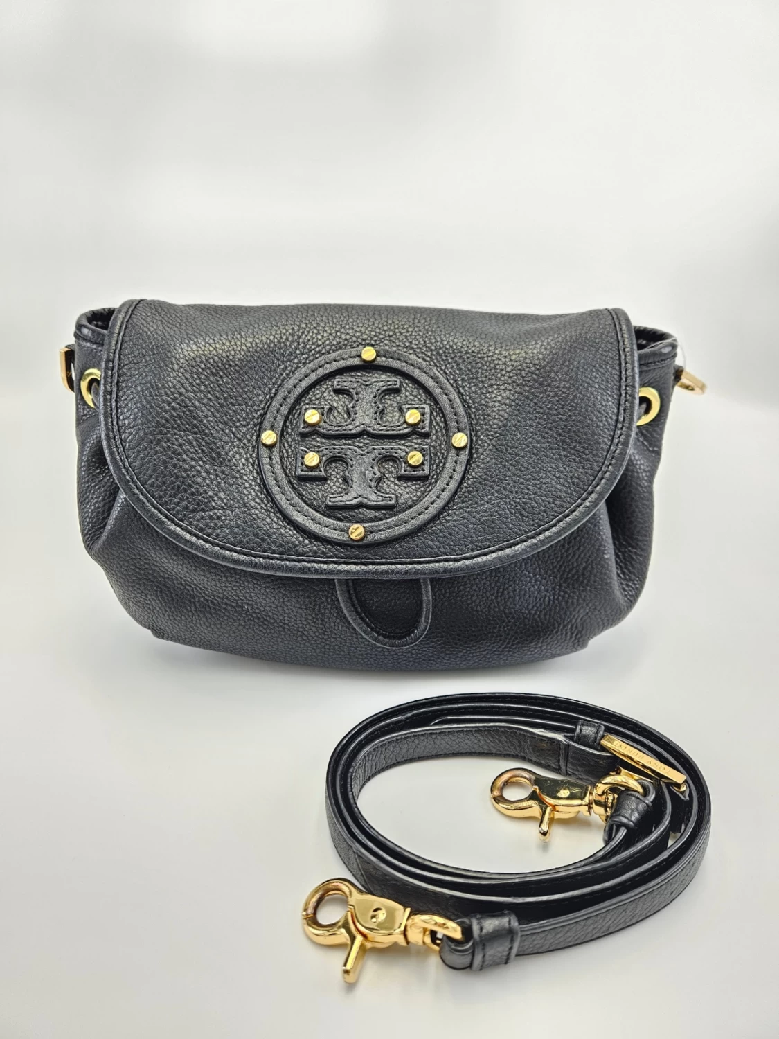     Tory Burch Grained Leather Shoulder Bag 