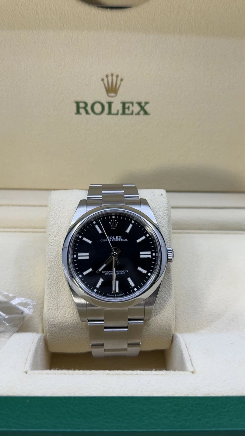     Rolex Perpetua 