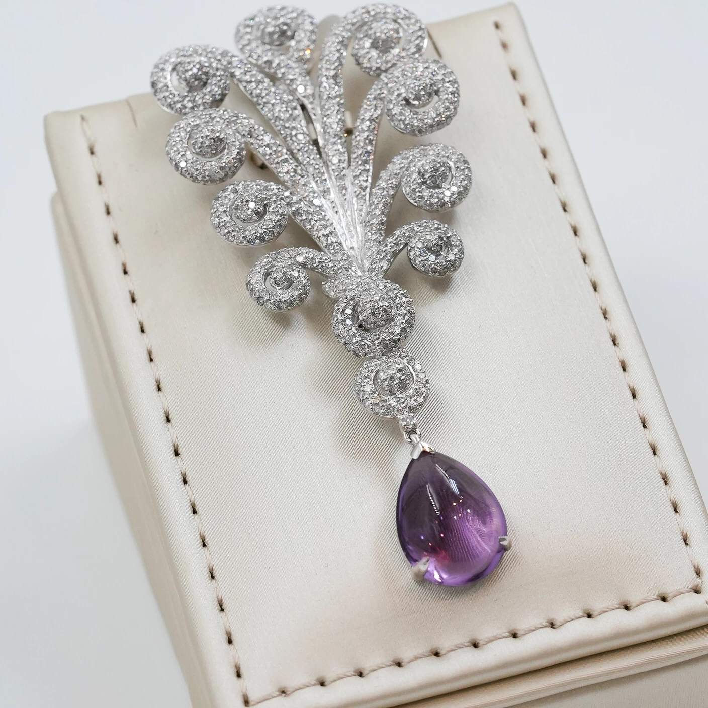 Diamond Broach