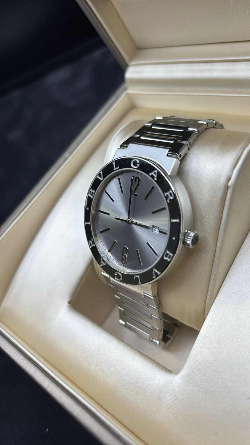     Bvlgari - Men's Watch 