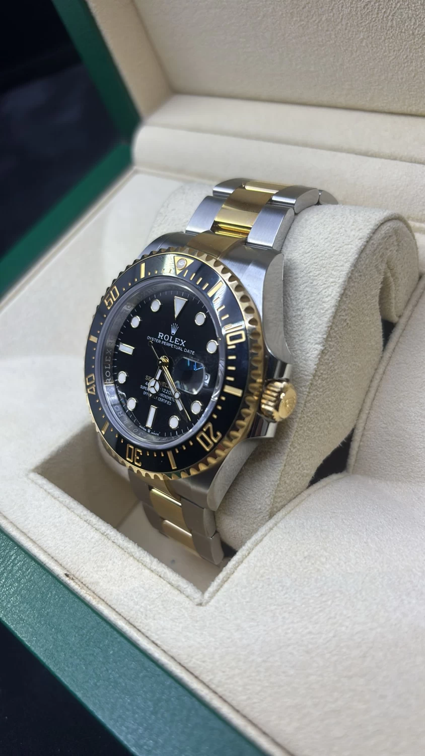     Rolex Sea-Dweller 
