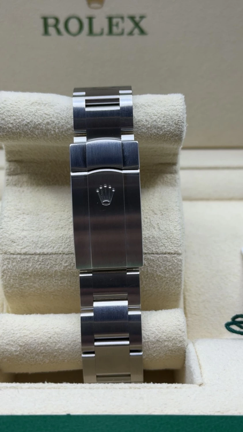     Rolex Prestige - Men's Watch 