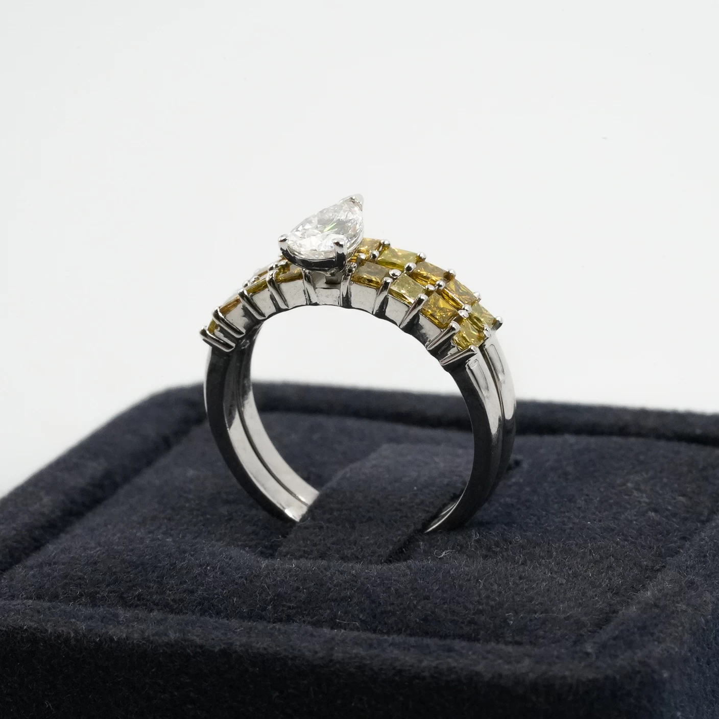     Twin Rings with Diamond 