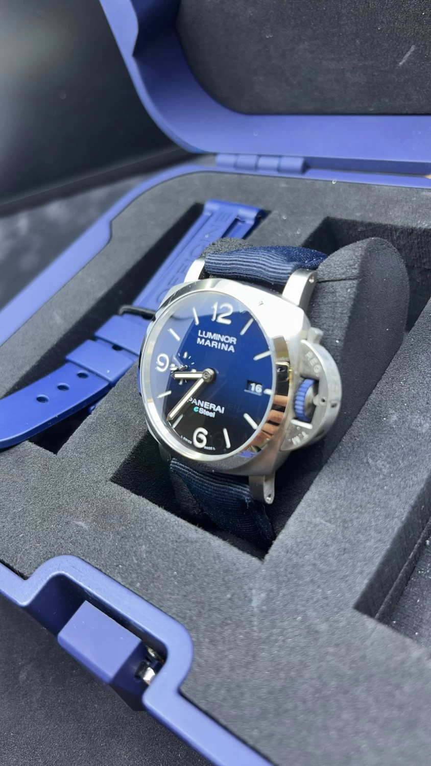     بنراي ليمونير مارينا بلو بروفوندو 