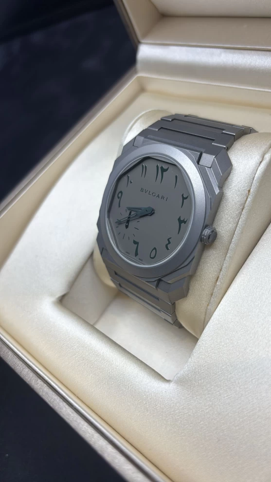     Bulgari Octo 