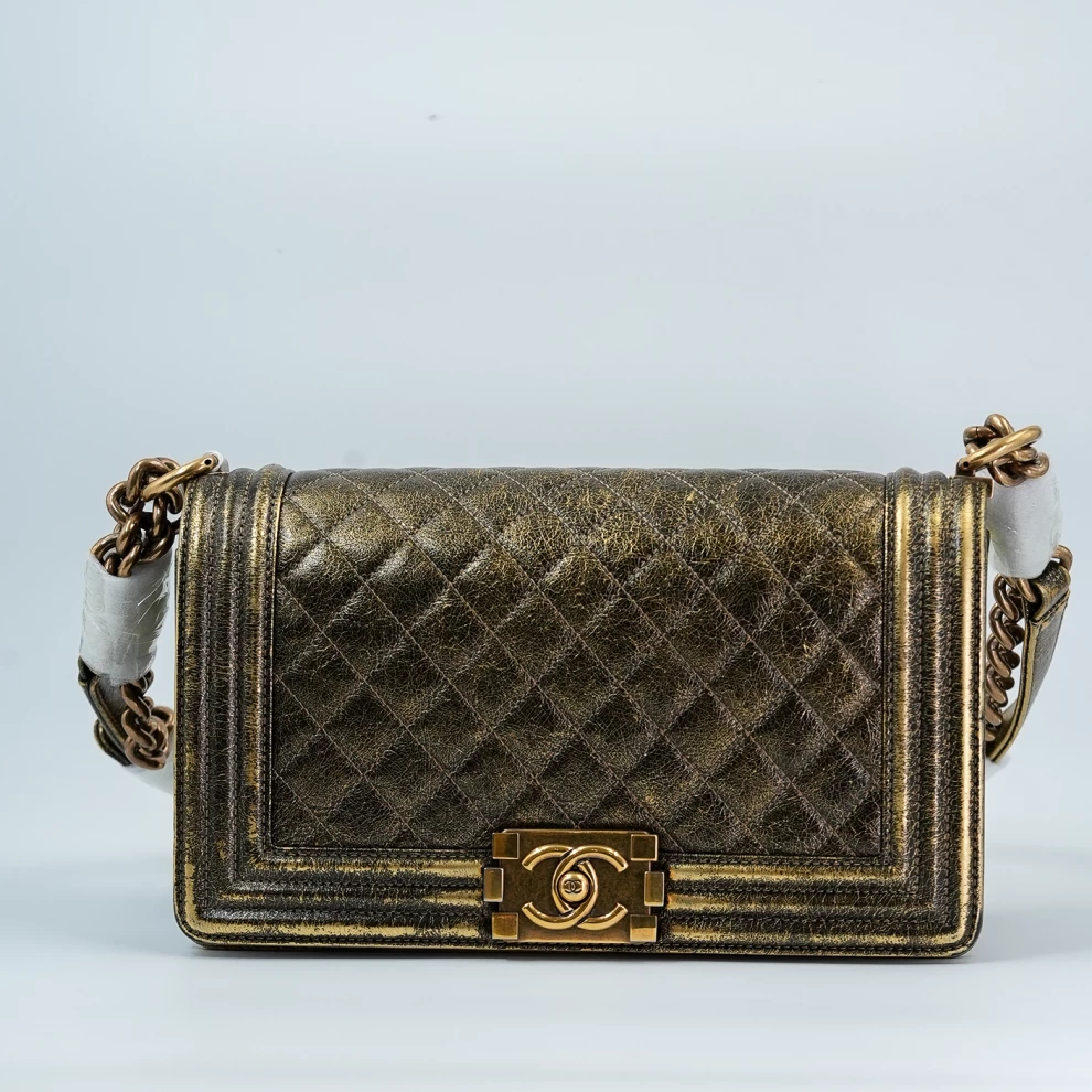     Chanel Boy Bag - Gold 