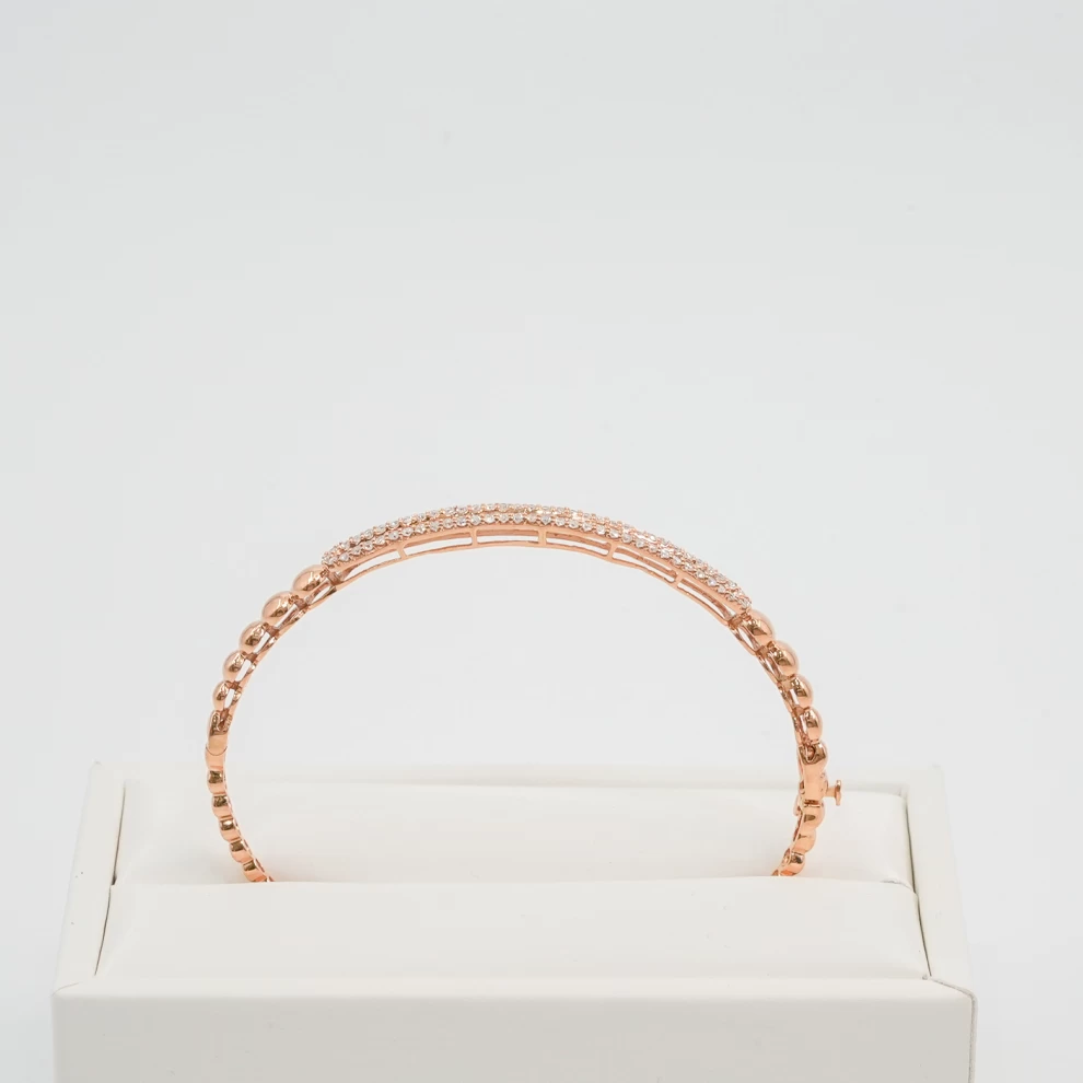    Diamond Bracelet 