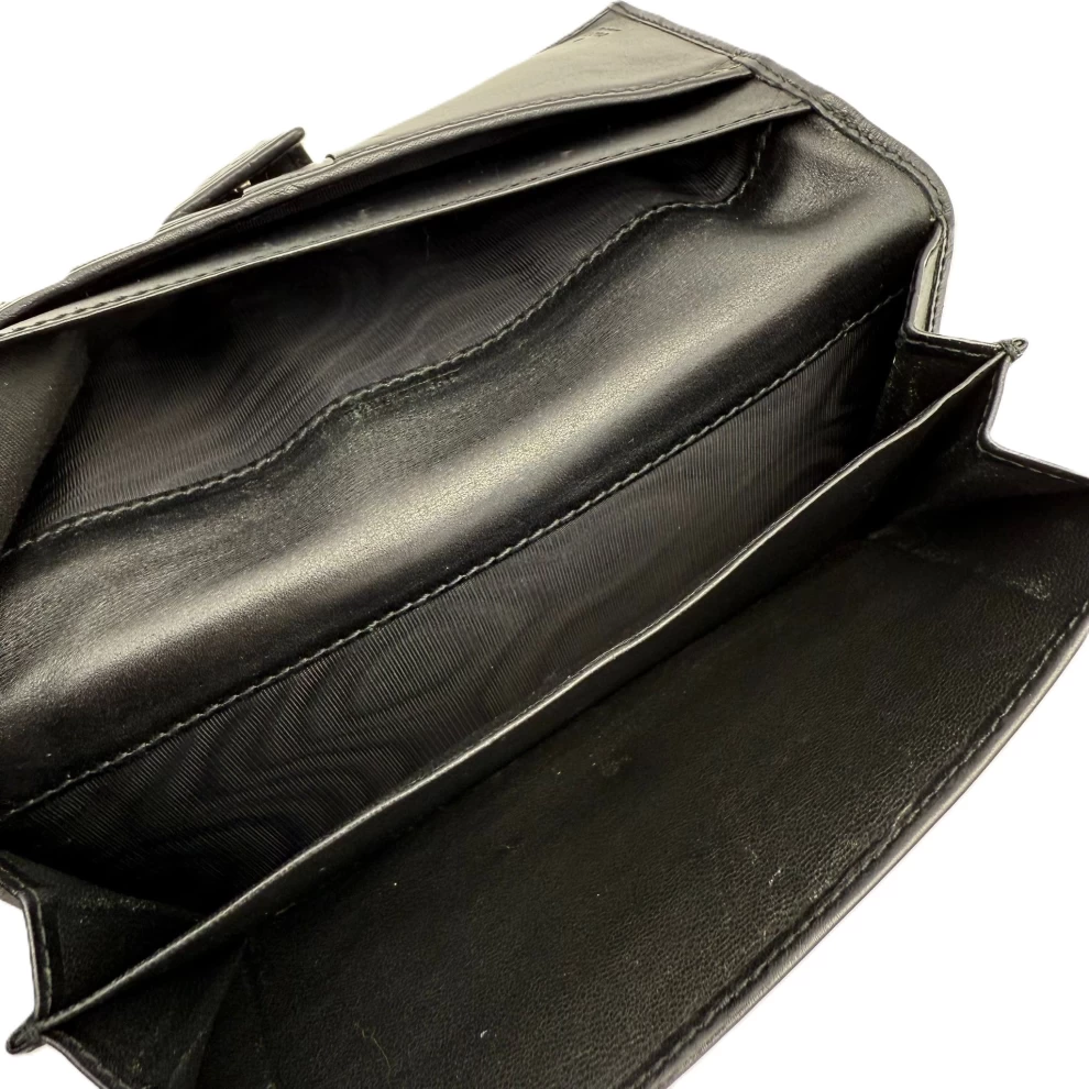     محفظة غوتشي غوتشيسيما كونتيننتال الجلدية السوداء 