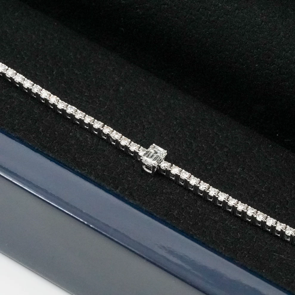     White Gold Bracelet - Diamond 