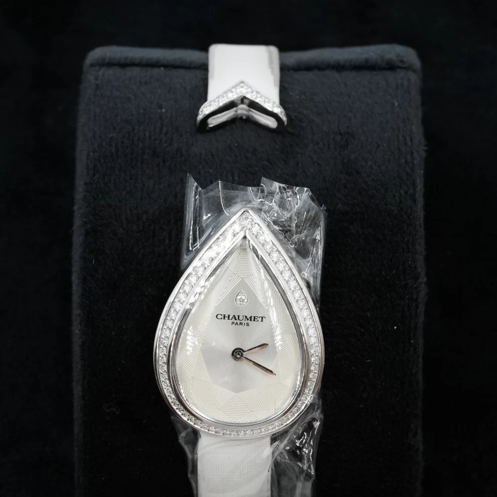     "Chaumet Joséphine Aigrette: الكمال الماسي على شكل كمثرى " 