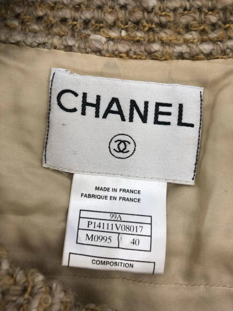     Chanel Beige Tweed Jacket 