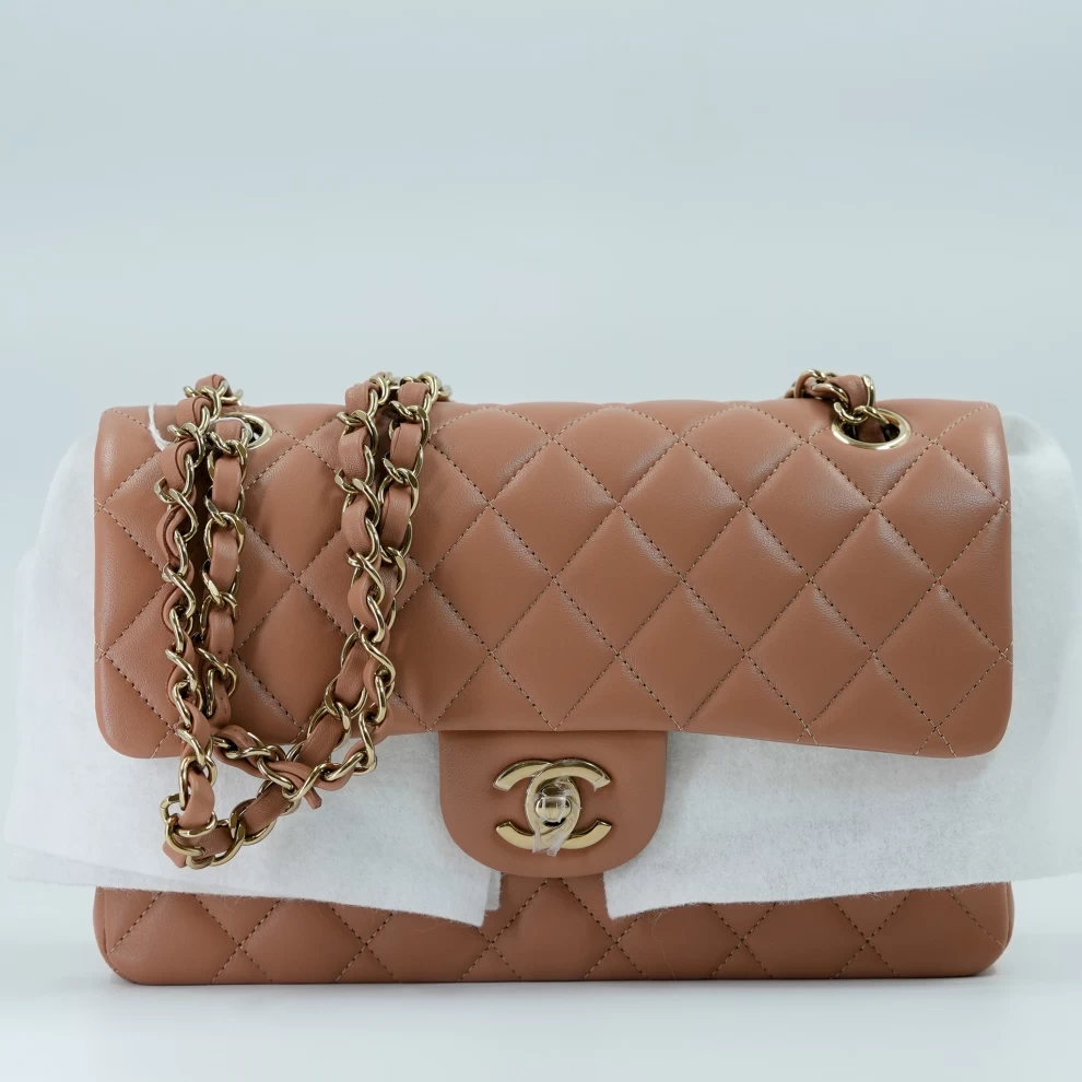     Chanel flap bag - Tan 