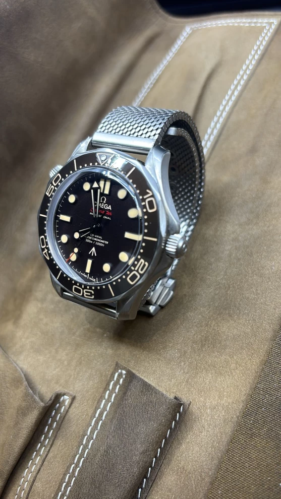     Omega Seamaster Diver James Bond Special Edition 