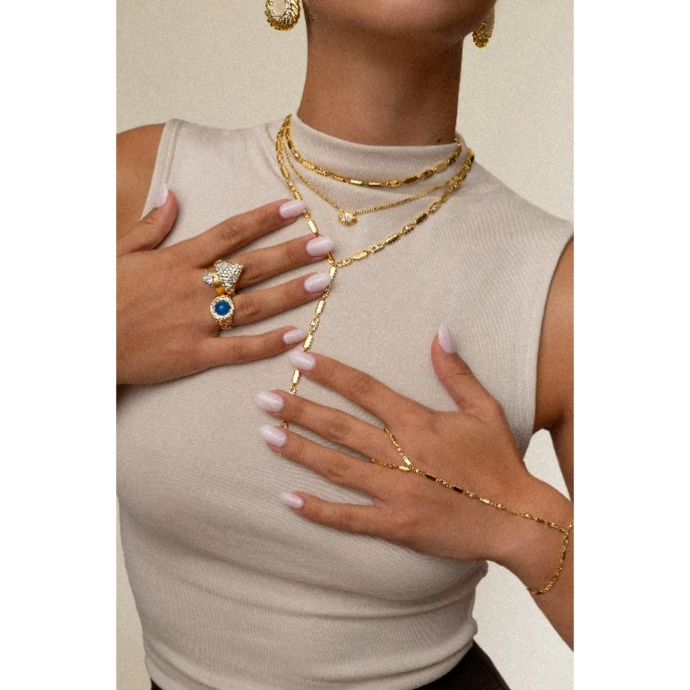     قلادة تولوز المتدلية 