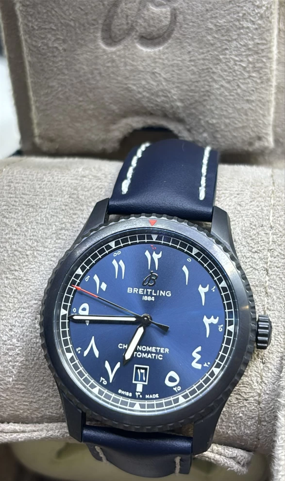     Breitling Aviator 