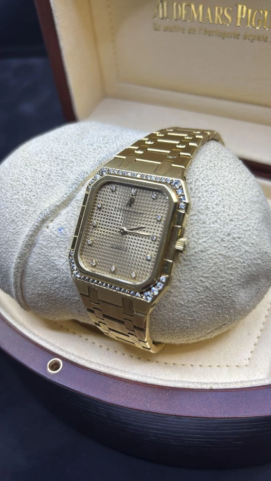     Audemars Piguet Quartz 