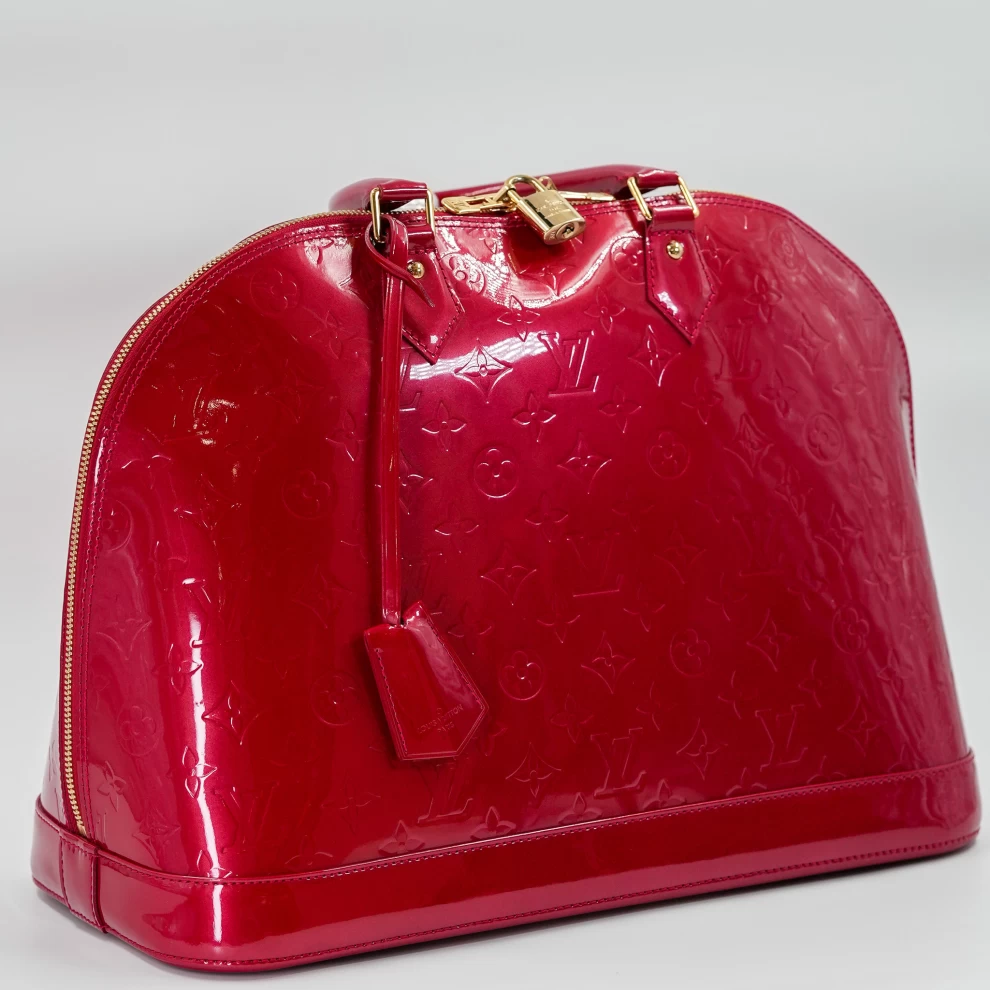     Louis Vuitton Alma bag - Red 