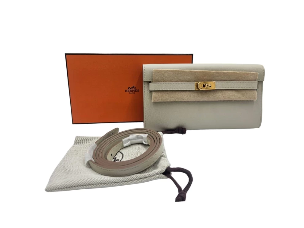     محفظة هيرميس كيلي بيتون إيفر كولور الجلدية الذهبية 