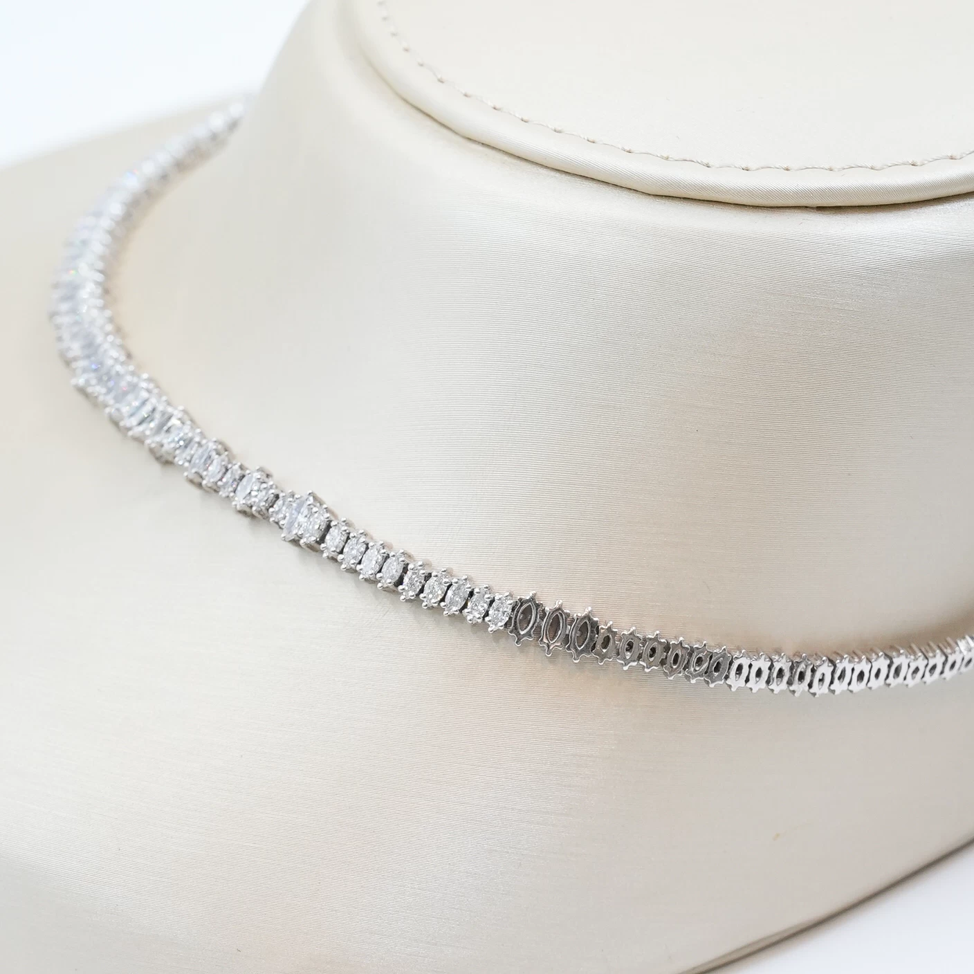     Diamond Necklace 
