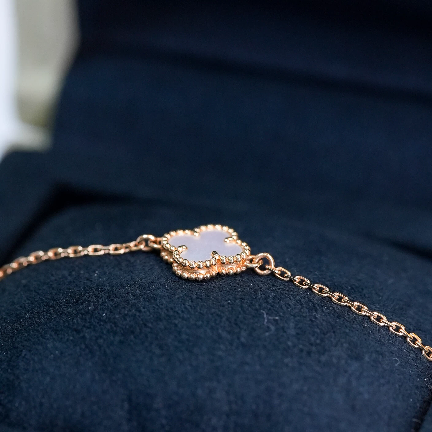     Van Cleef 