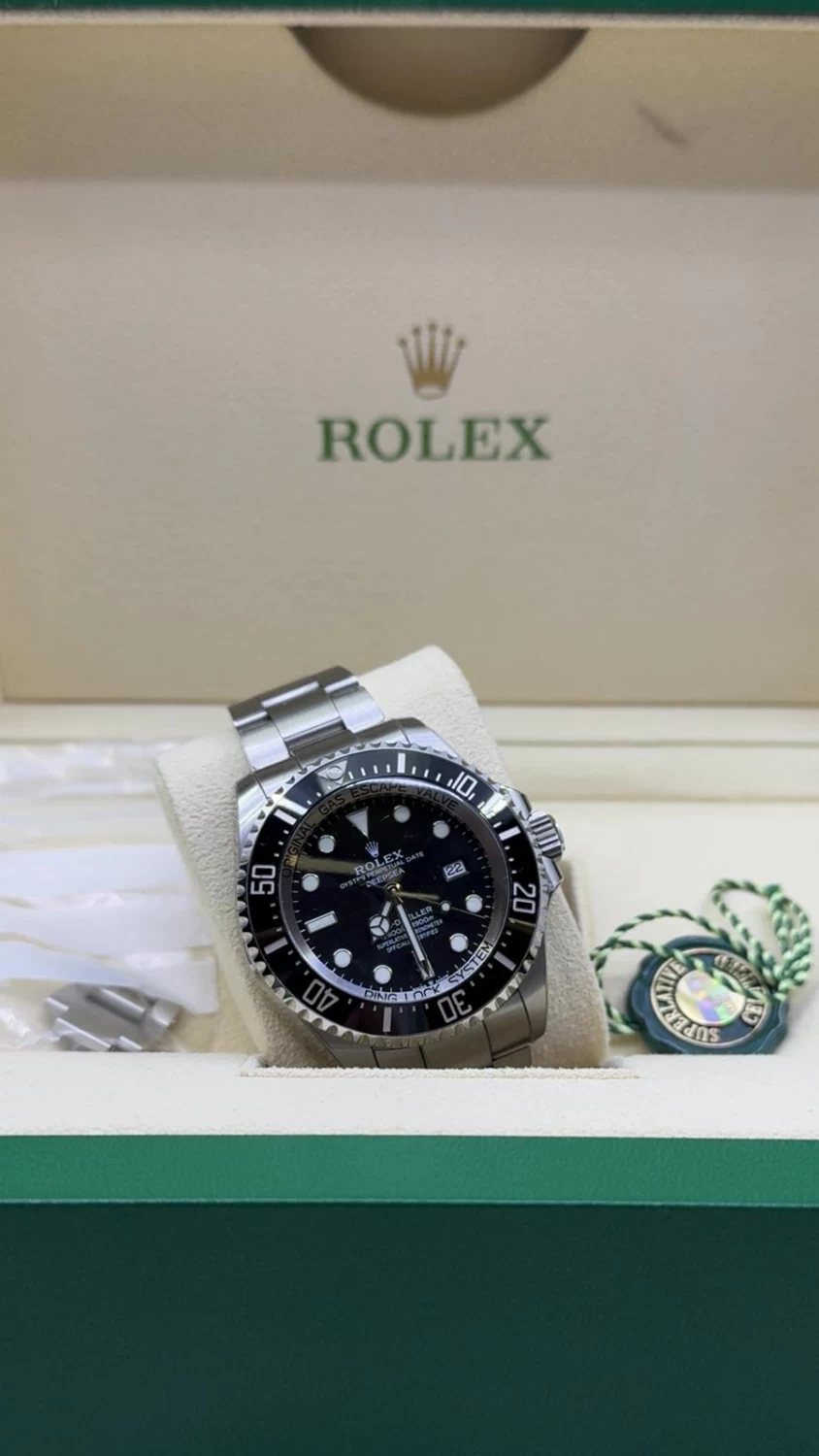     Rolex Deepsea - Men's Watch 