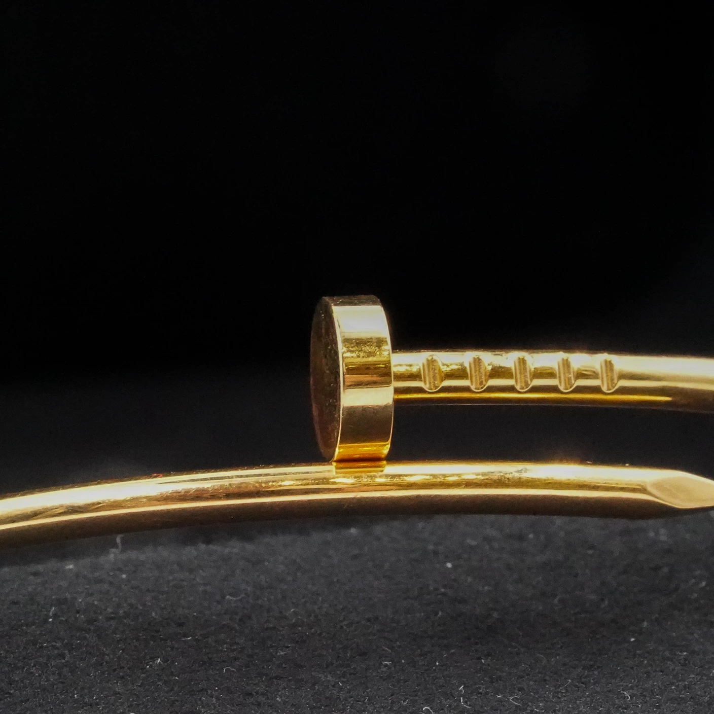 Cartier Just in Clou with Diamond