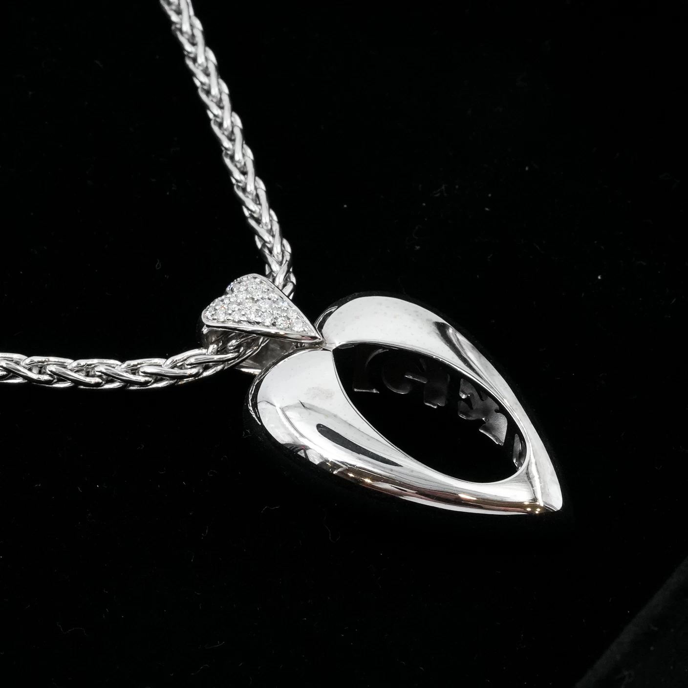 Piaget - diamond Necklace