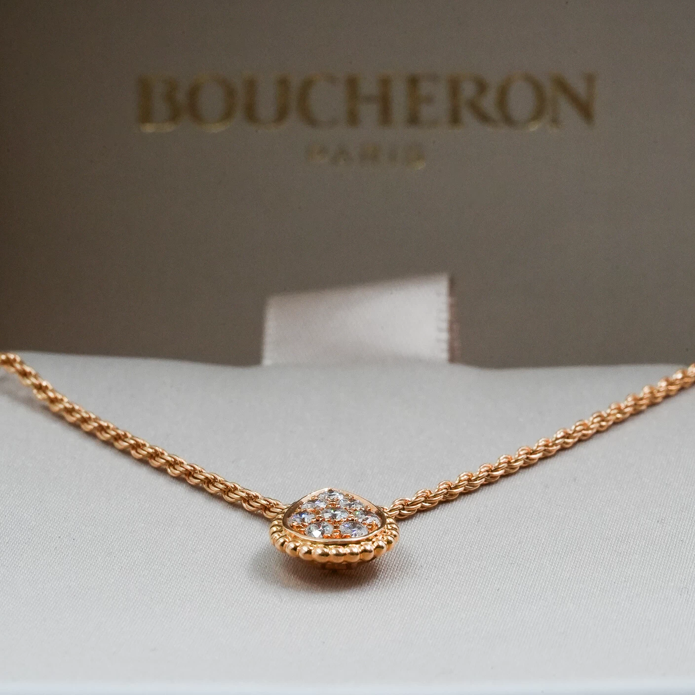     Boucheron Serpent Bohème Pendant 