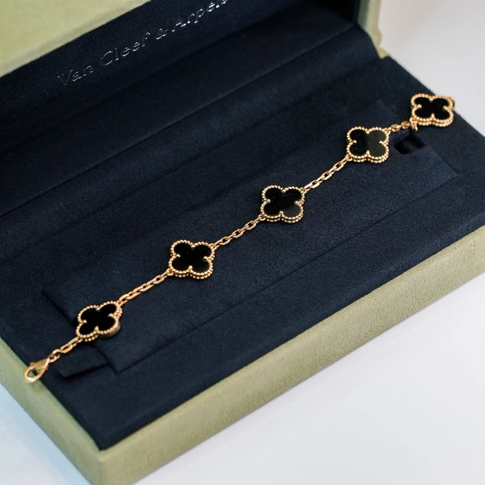     Van Cleef 