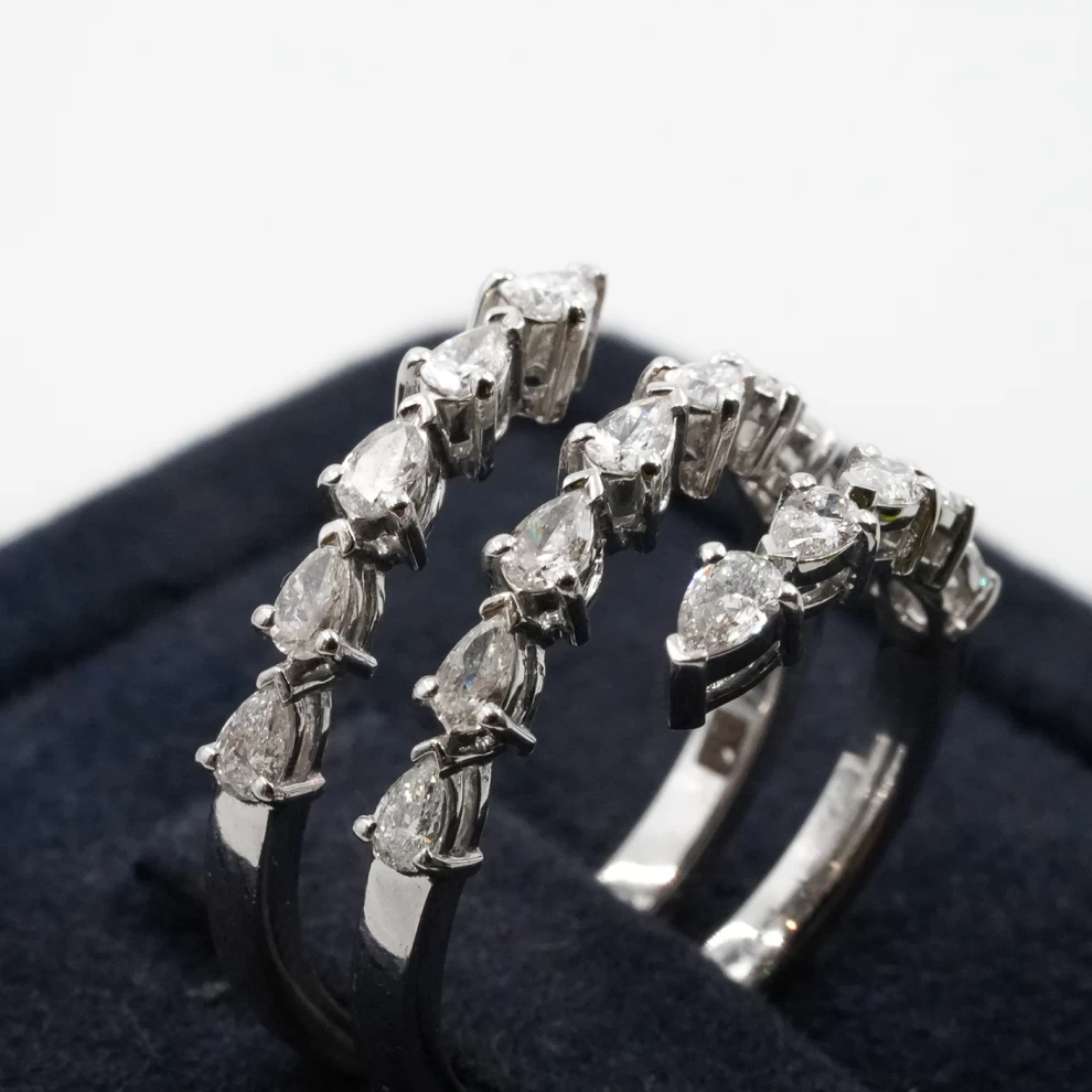     Women's Ring - Diamond 