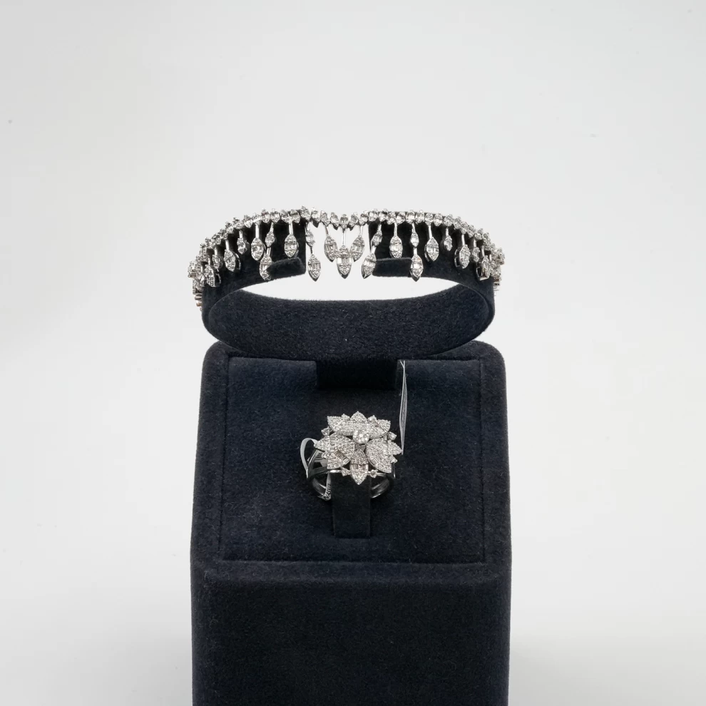     4 pc Diamond Set 