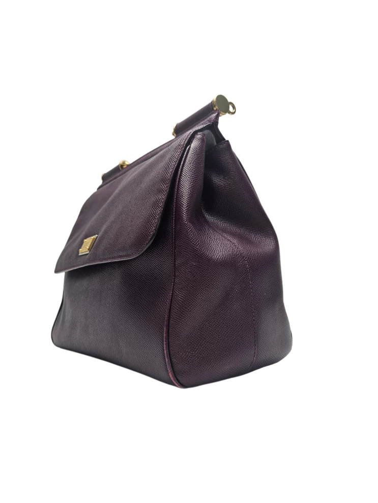     حقيبة يد دولتشي آند غابانا ميس سيسيلي الجلدية الكبيرة باللون الأرجواني 