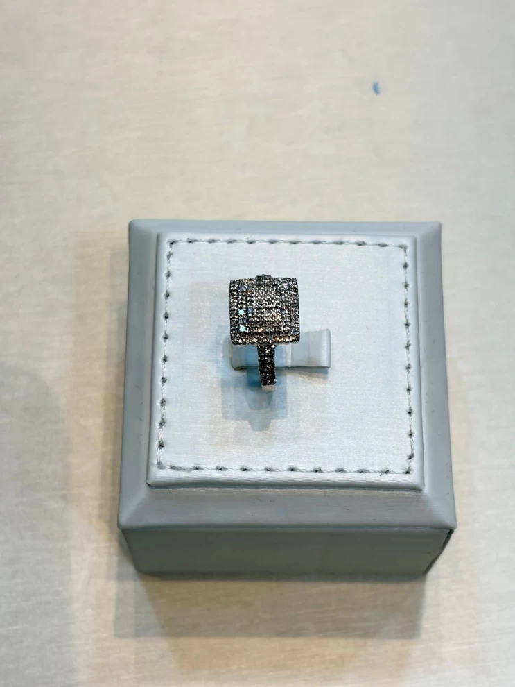     خاتم الماس عيار 18 