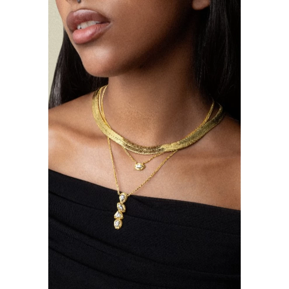     DUNE PENDANT NECKLACE 