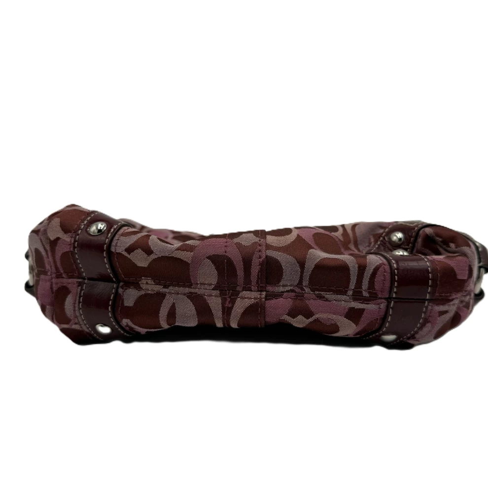     حقيبة كتف Coach Carly Optic Signature 