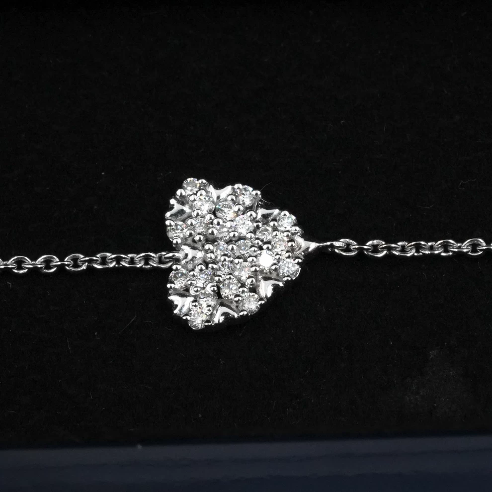     Diamond Bracelet For Women 