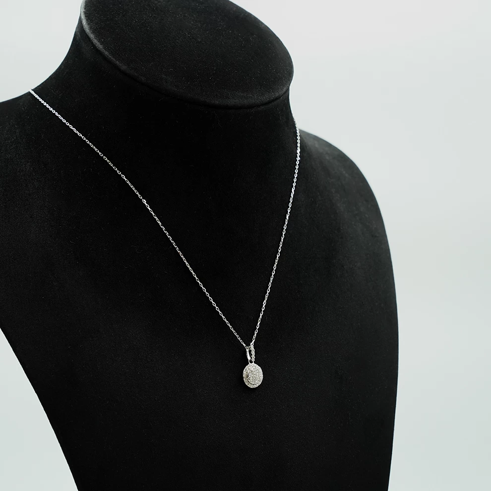     Diamond Necklace 