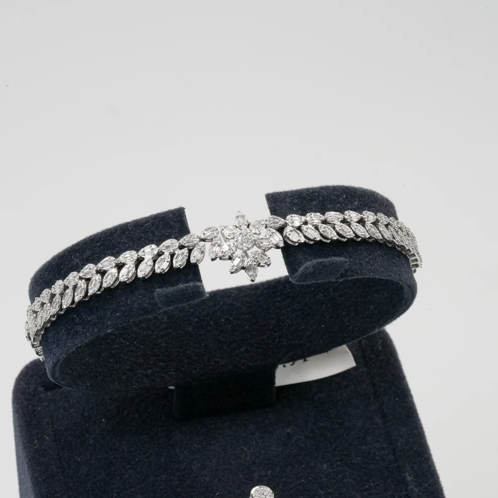 4 pc Diamond Set