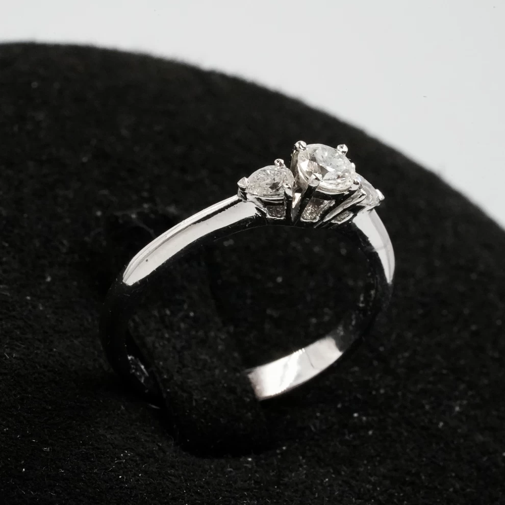 Diamond Ring - Women