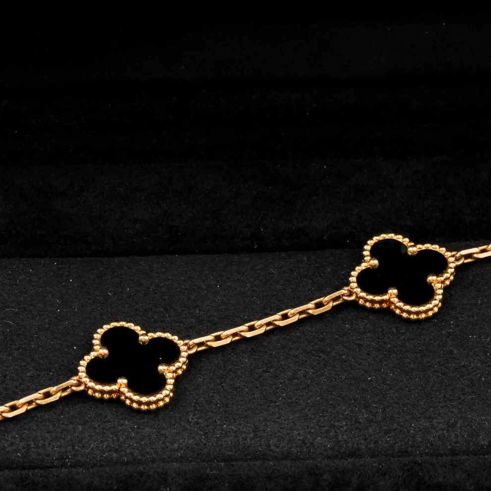     Van Cleef Bracelet 