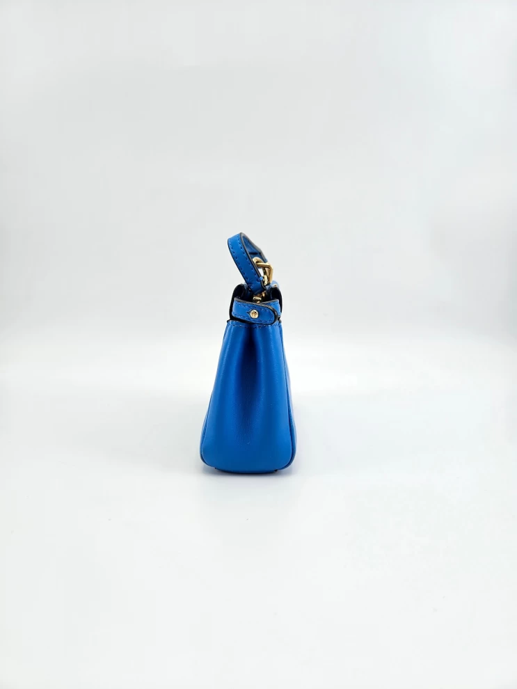     حقيبة فندي مايكرو بيكابو من جلد النابا 