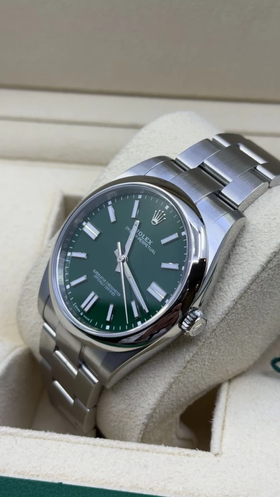     Rolex Prestige - Men's Watch 