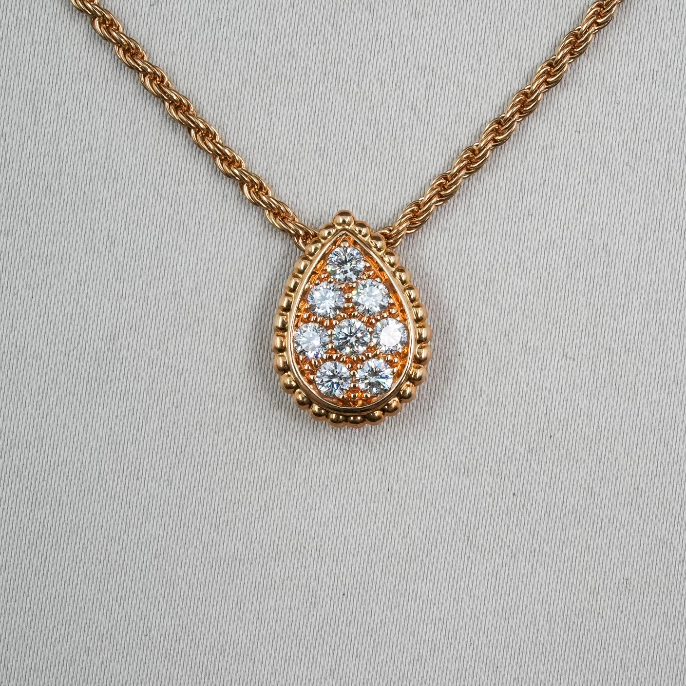     Boucheron Serpent Bohème Pendant 
