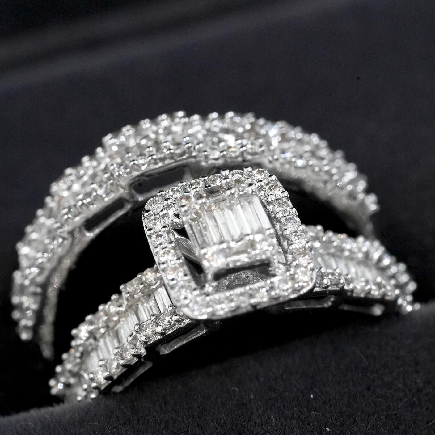 Ring Twins