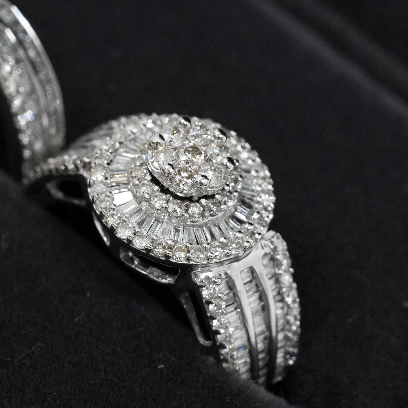 Ring Twins