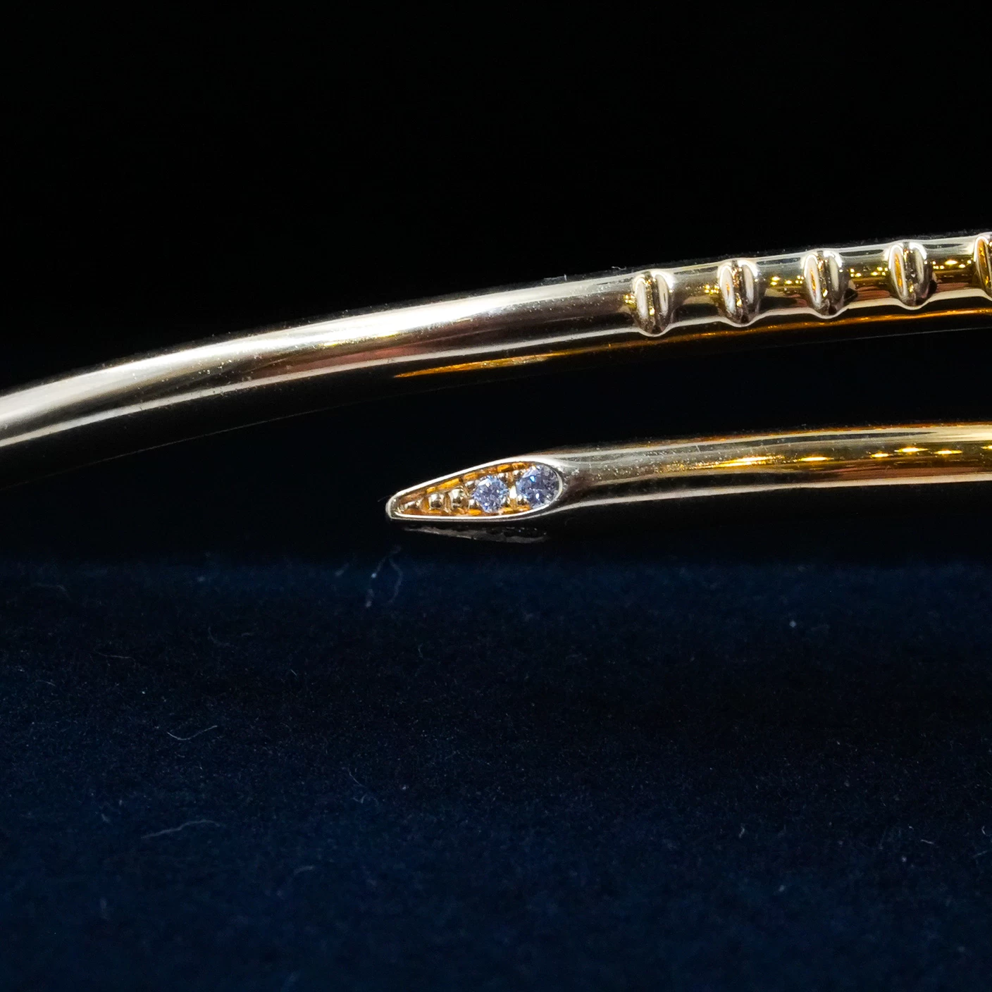 Cartier Just in Clou with Diamond