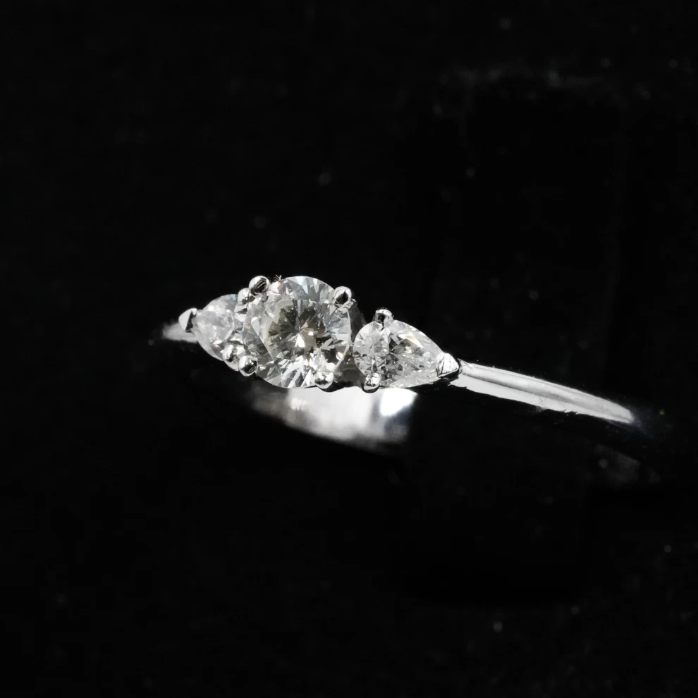 Diamond Ring - Women